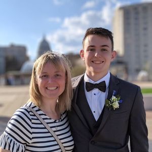 Meet your Posher, Kari